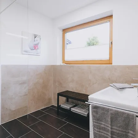 Kohlis Alpine By We Rent Дом отдыха Pichl (Zell am See)