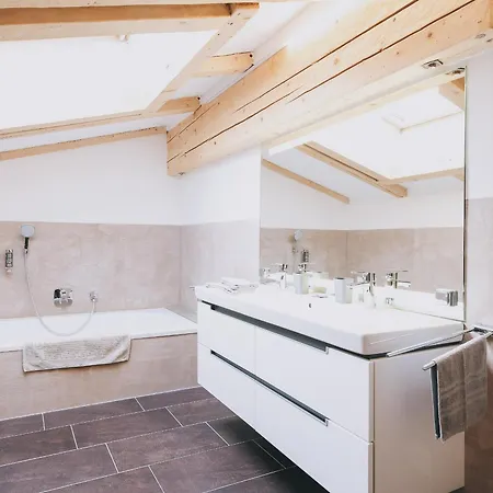 Kohlis Alpine By We Rent Дом отдыха *